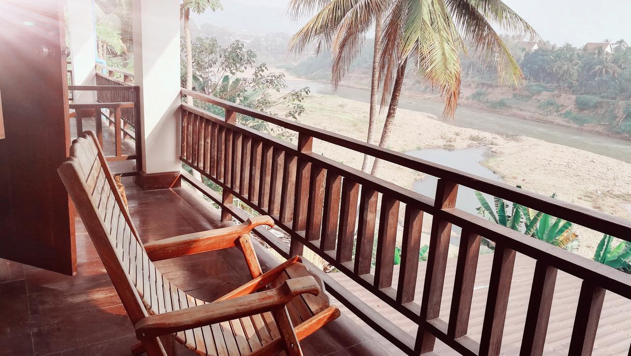 Mao Phasok Riverside Guesthouse لوانغ برابانغ المظهر الخارجي الصورة