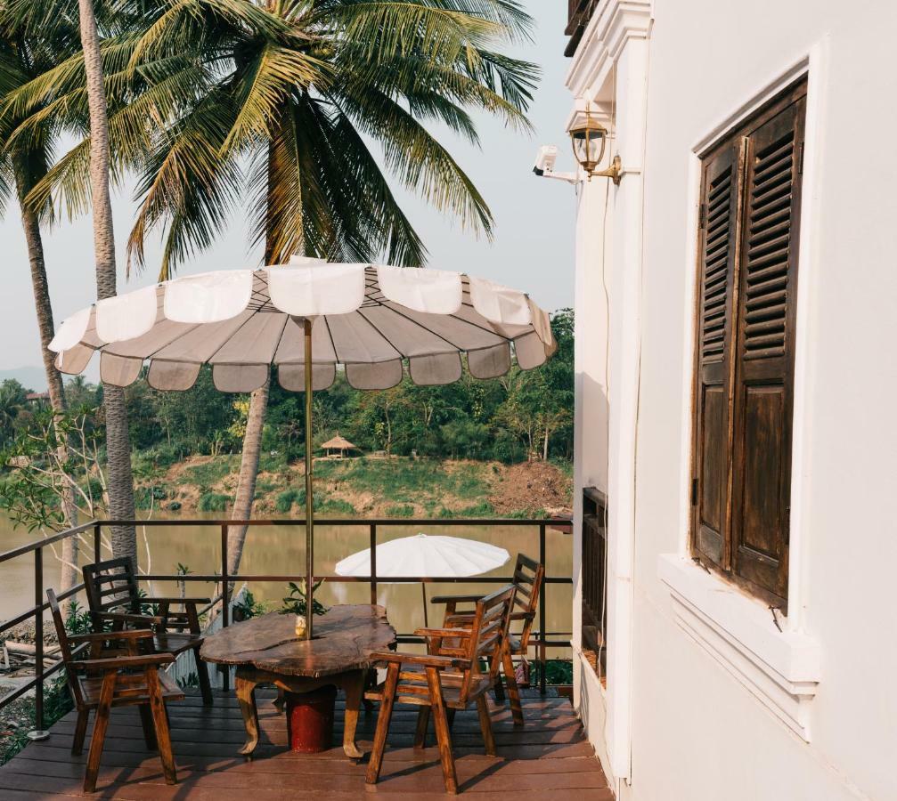 Mao Phasok Riverside Guesthouse لوانغ برابانغ المظهر الخارجي الصورة